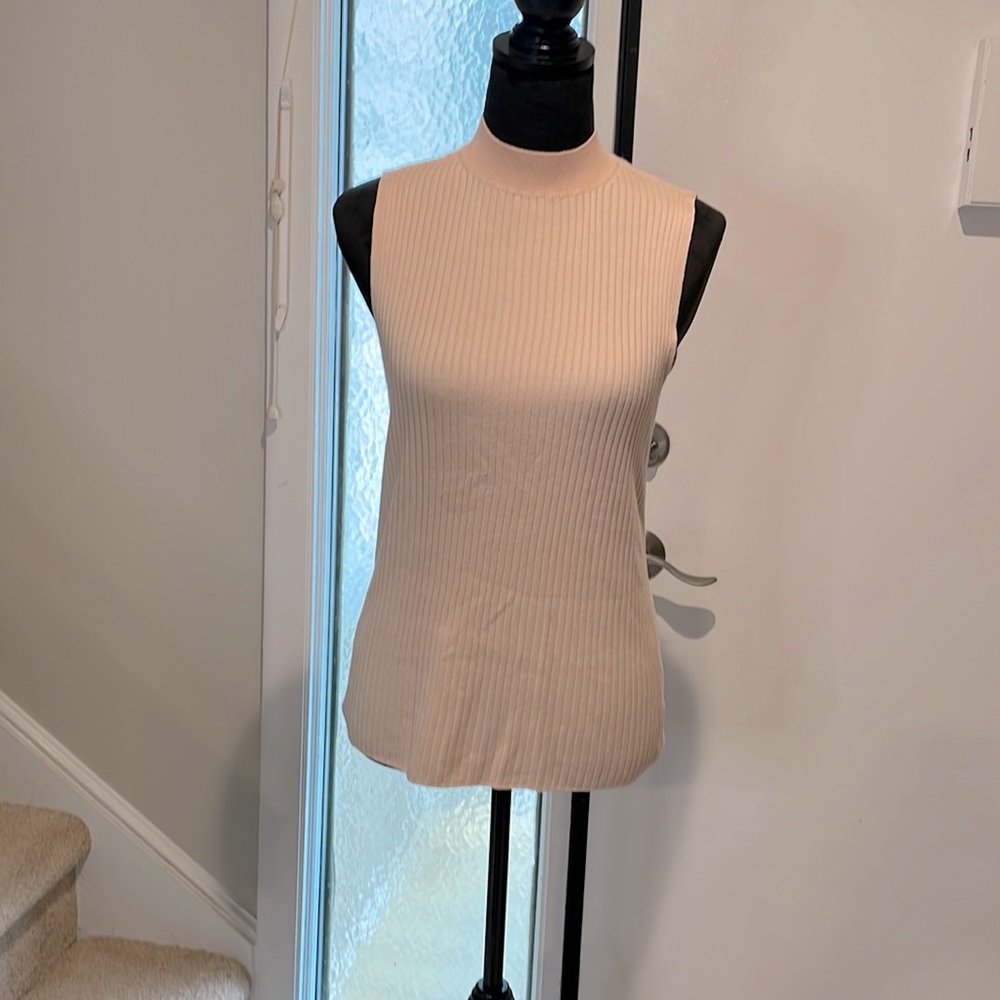 Bar 111 Peachy/light pink sleeveless soft knit top Sz XL